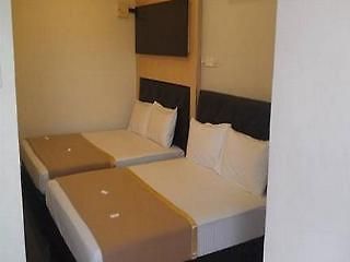 New Wave Vines Hotel Сери-Кембанган Экстерьер фото