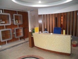 New Wave Vines Hotel Сери-Кембанган Экстерьер фото